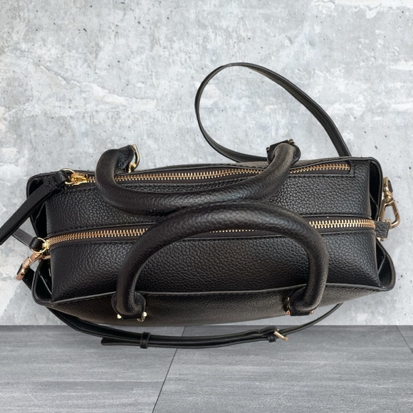 Calvin Klein Tote/Crossbody Bag - Picture 2 of 8